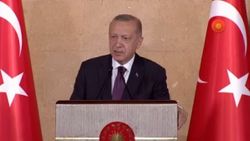 Cumhurbaşkanı Erdoğan Ahlat'ta büyükelçilerle bir araya geldi