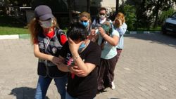 Samsun'da kadınlar lüks araçla hırsızlık yaptı