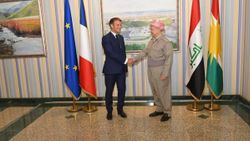 Emmauel Macron, IKBY Başkanı Barzani ile görüştü