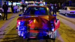 Bursa'da polisten kaçan alkollü sürücü kaza yaptı: 2 yaralı
