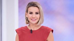 Esra Erol'un eski halini görenler hayrete düştü! 'Yıllar en çok ona yaramış' dedirtti
