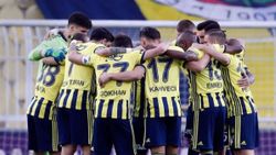 Fenerbahçelilere kötü haber! Sivas maçı öncesi o isim sakatlandı