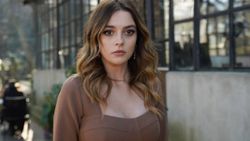 Melis Sezen: Yaz bitmedi, bitemez