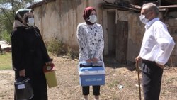 Aşı timleri Muş'un 'mavi' olması için mahalle ve köyleri dolaşıyor