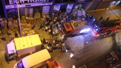 Van’da iş yerinde çıkan yangında vatandaşlar seferber oldu: 3 yaralı