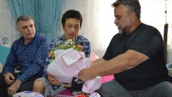 Bülent Serttaş kendi memleketinde bıçaklanan Japon turisti ziyaret etti