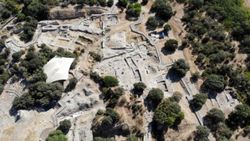 Troya Hazineleri'ni kurtaran Hisarlık Tepe'nin 3 bin kuruşa kamulaştırılması oldu