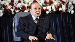 Cezayir'in eski Cumhurbaşkanı Abdulaziz Buteflika hayatını kaybetti