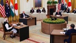 Joe Biden, Japonya Başbakanı Yoşihide ile görüştü