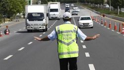 İstanbul Valiliği duyurdu! Hafta sonu bu yollar trafiğe kapalı