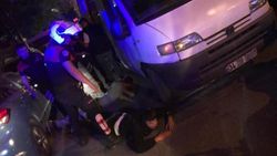 Kağıthane'de hırsızların minibüste sakladıkları motosiklet bulundu