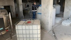 Gaziantep'te 2,3 ton etil alkol ele geçirildi