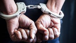 Aydın'da 24 yıl hapis cezasıyla aranan firari kadın yakalandı