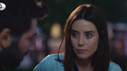 Sadakatsiz'in son sahnesinde sürpriz yakınlaşma! Asya ve Aras aşkında ilk perde