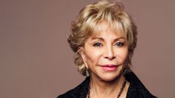 Yazarlar portresinde bugün: Isabel Allende