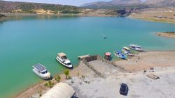 Takoran Vadisi'nde turistler için tekne turları artırıldı