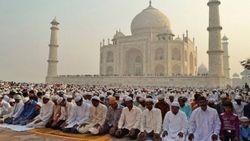 Hindistan'da bir köyde Müslüman aileler için cami inşa edilecek
