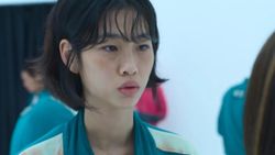Squid Game'in 067'si HoYeon Jung'un şöhreti sınırları aştı! Her saatte yarım milyon takipçi...