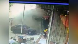 Çin’de kontrolden çıkan kamyon dehşet saçtı