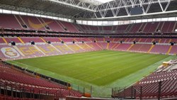 Galatasaray stadının adı değişti! Yeni ismi bakın ne oldu