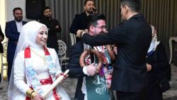 Bursa'da damada takı yerine 2 kangal sucuk takıldı