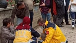 Bursa'da kaza yapanın oğlu olduğunu gören baba, gözyaşlarını tutamadı