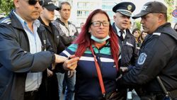 Bulgaristan'da yeşil sertifika zorunluluğu nedeniyle aşı karşıtları eylemde