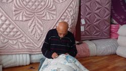 Havalar soğudu, Bursa’da el yapımı yorganlara ilgi arttı