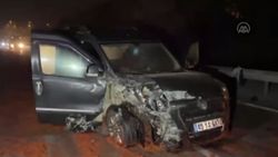Balıkesir'de feci kaza: 1 ölü, 10 yaralı