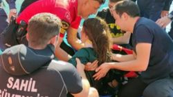 Fethiye'de Ukraynalı paraşütçü denize düştü