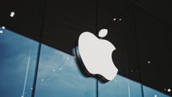 Apple, aşı olmayan çalışanlara testi zorunlu hale getirdi