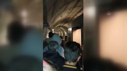 Yenikapı-Kirazlı metrosu arızalandı, yolcular tünelde yürüdü