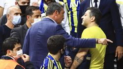 Maç sonu Ali Koç ve taraftarlar arasında tansiyon yükseldi