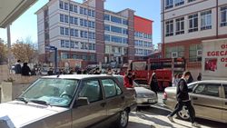 Ankara'da mesajla kız öğrencisini taciz ettiği öne sürülen öğretmen darp edildi