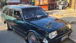 Adana’da çaldıkları otomobille kaza yapınca parçalarını söküp aldılar
