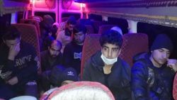 Bitlis’te 64 kaçak göçmen yakalandı