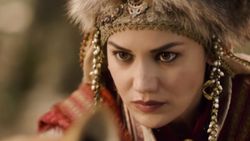 Büyük Selçuklu'nun Akça Hatun'u Fahriye Evcen kimdir? İşte biyografisi