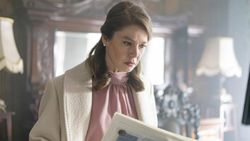 Arka Sokaklar'dan Camdaki Kız'a öyle bir isim geldi ki! Burcu Biricik'in tahtı sallanacak