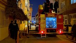 Malatya'da bir kişi, boşanma aşamasındaki eşinin evini silahla bastı