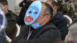 Yozgat'ta Doğu Perinçek'e maskeli protesto
