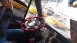 Ankara'da bazı dolmuş şoförlerinin rahat tavırları dikkat çekti