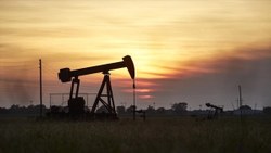 Brent petrolün varil fiyatı 83,66 dolarda