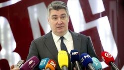 Ukrayna ile Rusya savaşırsa NATO'dan çekiliriz