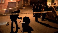 Sarıyer'de iki grup arasında silahlı kavga: 14 yaşındaki çocuk boynundan vuruldu