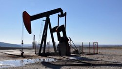 Türkmenistan'dan petrol üretimi hamlesi