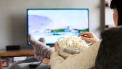  Bugün televizyonda neler var?