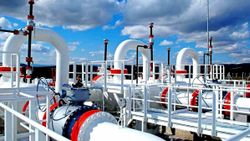 Avrupa'da doğalgaz fiyatları yüzde 40 azaldı