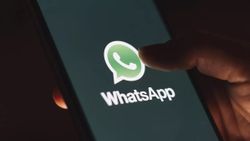 WhatsApp'ta sesli mesajları gizlice dinlemenin yolu