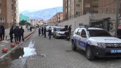 Bursa'da doğalgazı kesilen sitede çıkan gerginliğe polis müdahalesi