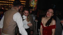 İranlılar, Nevruz'u Barlar Sokağı'nda kutladı